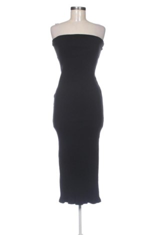 Рокля Bershka, Размер S, Цвят Черен, Цена 20,00 €, #138086809