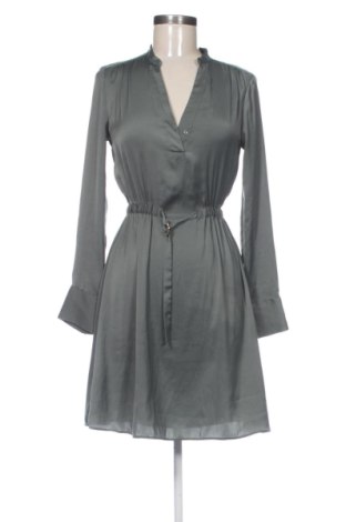 Рокля H&M, Размер M, Цвят Зелен, Цена 5,00 €, #138087517
