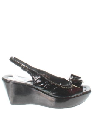 Sandale Fado, Mărime 39, Culoare Negru, Preț 293,95 Lei, #138066566