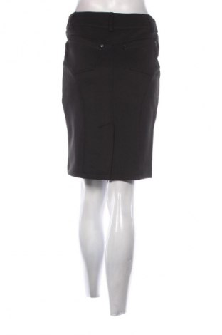 Пола Unbranded, Размер S, Цвят Черен, Цена 2,04 €