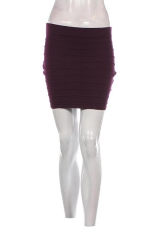 Пола Amisu, Размер S, Цвят Лилав, Цена 2,04 €