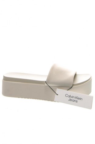Papucs Calvin Klein Jeans, Méret 40, Szín Bézs, Ár 29 649 Ft, #134029459