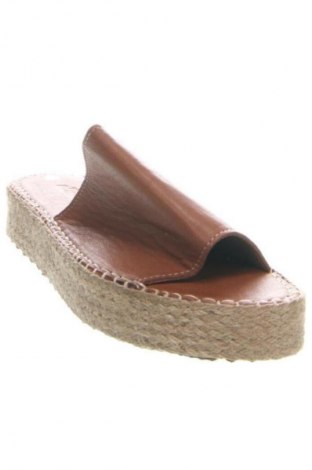 Papuče RunnerBoss, Veľkosť 38, Farba Hnedá, Cena  39,95 €