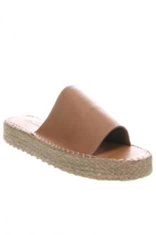 Γυναικείες παντόφλες RunnerBoss, Μέγεθος 39, Χρώμα Καφέ, Τιμή 26,99 €