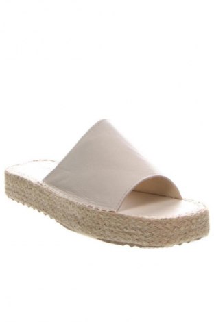 Pantofle RunnerBoss, Velikost 38, Barva Krémová, Cena  639,00 Kč