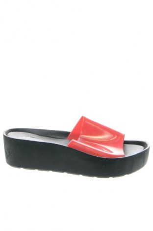 Japonki Tendenz, Rozmiar 39, Kolor Czerwony, Cena 50,99 zł