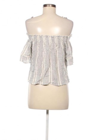 Dámská halenka Bershka, Velikost S, Barva Vícebarevné, Cena  159,00 Kč