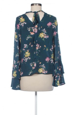 Dámská halenka Bershka, Velikost M, Barva Vícebarevné, Cena  49,00 Kč