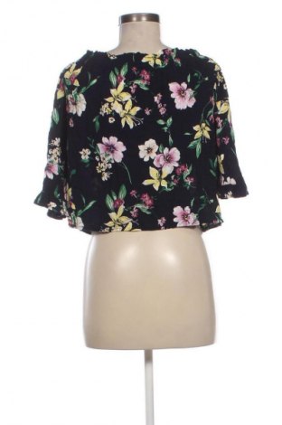 Dámská halenka Bershka, Velikost S, Barva Vícebarevné, Cena  49,00 Kč