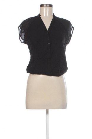 Dámská halenka Bershka, Velikost S, Barva Černá, Cena  229,00 Kč