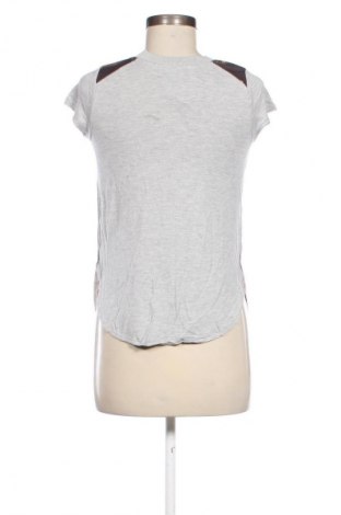 Damen Shirt Bershka, Größe S, Farbe Mehrfarbig, Preis € 5,00