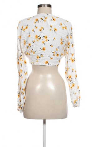 Damen Shirt Bershka, Größe S, Farbe Mehrfarbig, Preis 1,99 €