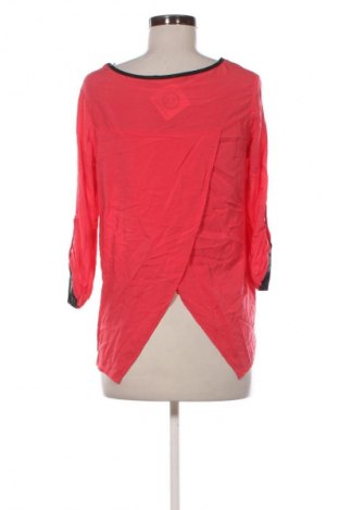 Dámská halenka C&A, Velikost XS, Barva Červená, Cena  49,00 Kč