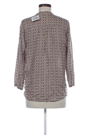 Дамска блуза Cartoon, Размер M, Цвят Многоцветен, Цена 2,04 €