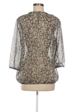 Dámská halenka Esprit, Velikost M, Barva Vícebarevné, Cena  179,00 Kč