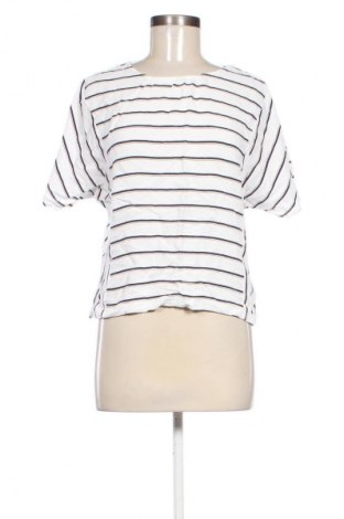 Dámská halenka Free Quent, Velikost M, Barva Bílá, Cena  49,00 Kč