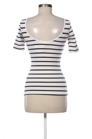 Dámská halenka H&M, Velikost XS, Barva Vícebarevné, Cena  199,00 Kč