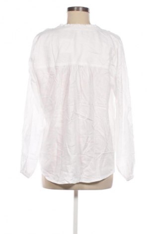 Damen Shirt Lascana, Größe M, Farbe Weiß, Preis 7,99 €