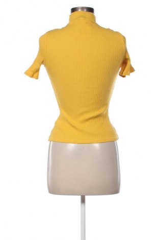 Dámská halenka NA-KD, Velikost S, Barva Žlutá, Cena  346,00 Kč