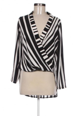 Damen Shirt NEW COLLECTION, Größe S, Farbe Mehrfarbig, Preis 4,99 €