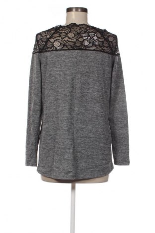 Dámská halenka ONLY, Velikost S, Barva Šedá, Cena  49,00 Kč