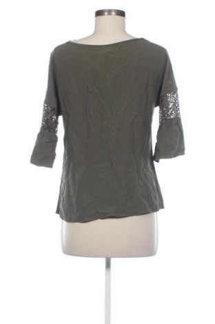 Dámská halenka Orsay, Velikost M, Barva Zelená, Cena  49,00 Kč