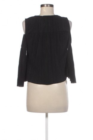 Dámská halenka Pull&Bear, Velikost S, Barva Černá, Cena  49,00 Kč