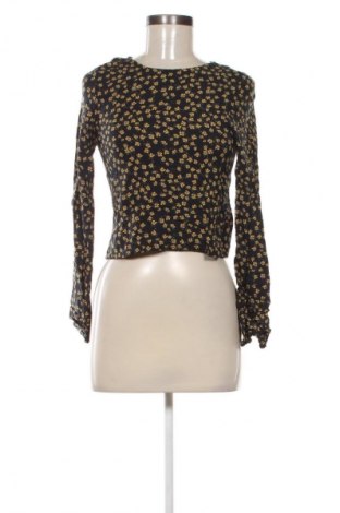 Dámská halenka Pull&Bear, Velikost S, Barva Vícebarevné, Cena  49,00 Kč