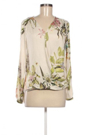 Γυναικεία μπλούζα Reserved, Μέγεθος S, Χρώμα Πολύχρωμο, Τιμή 5,99 €