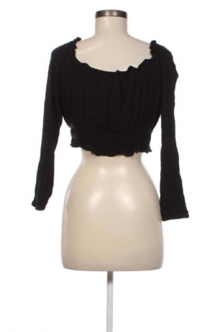 Dámská halenka Stradivarius, Velikost M, Barva Černá, Cena  49,00 Kč