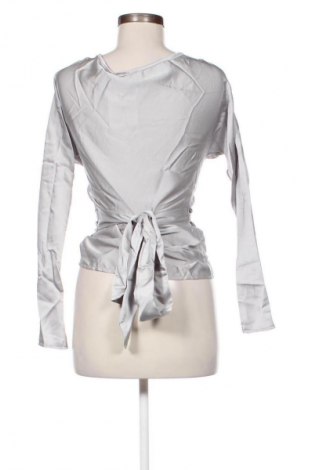 Дамска блуза Unbranded, Размер XL, Цвят Сив, Цена 2,04 €