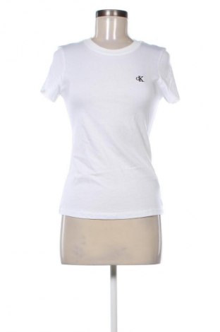 Дамска тениска Calvin Klein Jeans, Размер XS, Цвят Бял, Цена 19,94 €