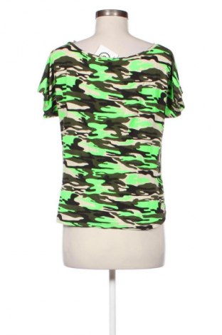 Дамска тениска Unbranded, Размер M, Цвят Многоцветен, Цена 5,62 €