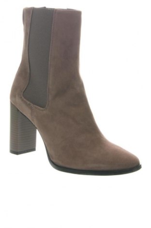 Дамски боти Calvin Klein, Размер 40, Цвят Кафяв, Цена 58,79 €