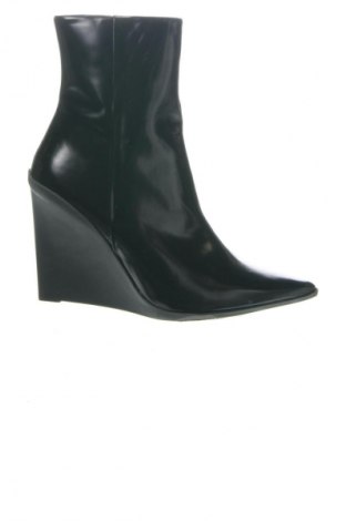 Дамски боти Calvin Klein, Размер 40, Цвят Черен, Цена 76,69 €