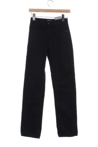 Dámské džíny  Bershka, Velikost XXS, Barva Černá, Cena  685,00 Kč