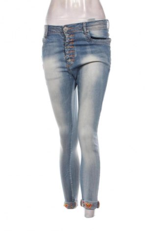 Damskie jeansy Burning Torch, Rozmiar S, Kolor Niebieski, Cena 27,40 zł