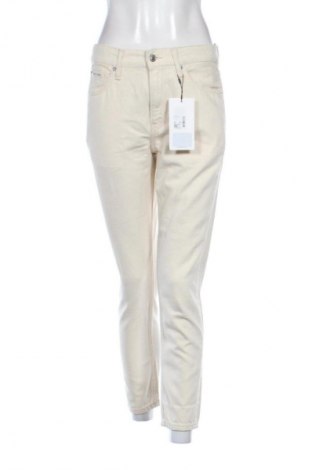 Γυναικείο Τζίν Calvin Klein, Μέγεθος M, Χρώμα  Μπέζ, Τιμή 43,99 €