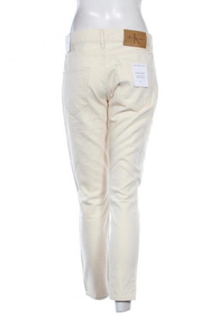 Blugi de femei Calvin Klein Jeans, Mărime M, Culoare Bej, Preț 183,99 Lei