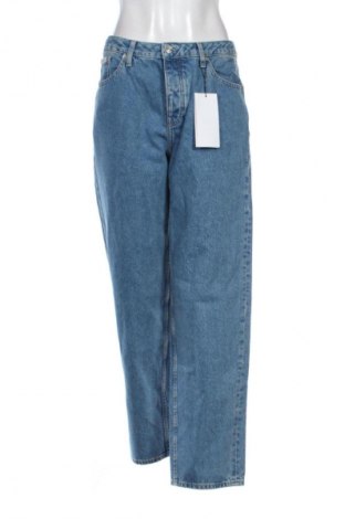 Дамски дънки Calvin Klein Jeans, Размер M, Цвят Син, Цена 35,27 €