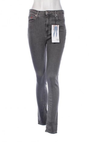 Damskie jeansy Calvin Klein Jeans, Rozmiar M, Kolor Szary, Cena 170,19 zł