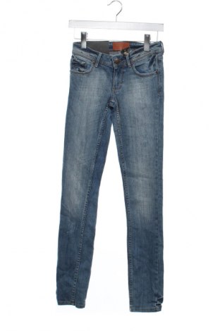 Damskie jeansy Gina Tricot, Rozmiar XS, Kolor Niebieski, Cena 21,99 zł