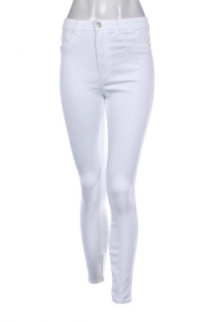 Γυναικείο Τζίν ONLY, Μέγεθος S, Χρώμα Λευκό, Τιμή 20,99 €