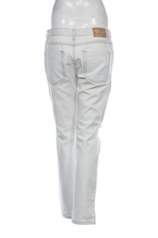 Damskie jeansy One, Rozmiar L, Kolor Niebieski, Cena 66,39 zł