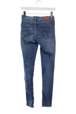 Дамски дънки Tommy Jeans, Размер S, Цвят Син, Цена 21,98 €