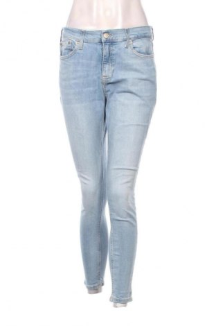 Дамски дънки Tommy Jeans, Размер L, Цвят Син, Цена 30,67 €
