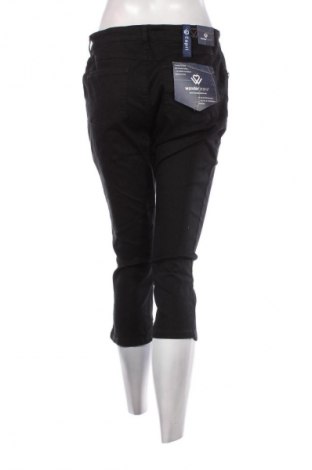 Γυναικείο Τζίν Wonder Jeans, Μέγεθος M, Χρώμα Μαύρο, Τιμή 6,99 €