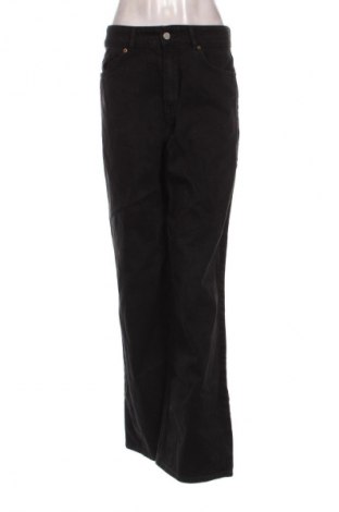 Blugi de femei Zara, Mărime M, Culoare Negru, Preț 85,99 Lei