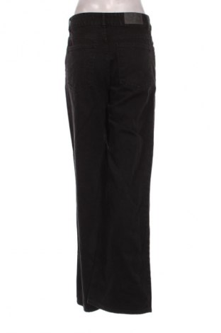Blugi de femei Zara, Mărime M, Culoare Negru, Preț 85,99 Lei