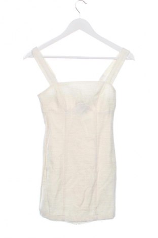 Kurzer Damenoverall Bershka, Größe XS, Farbe Ecru, Preis € 8,99